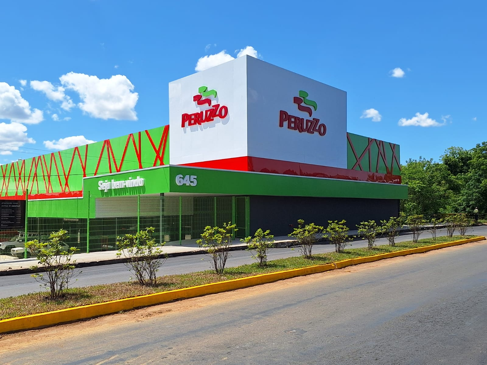 Grupo Peruzzo abre a 27ª loja no RS