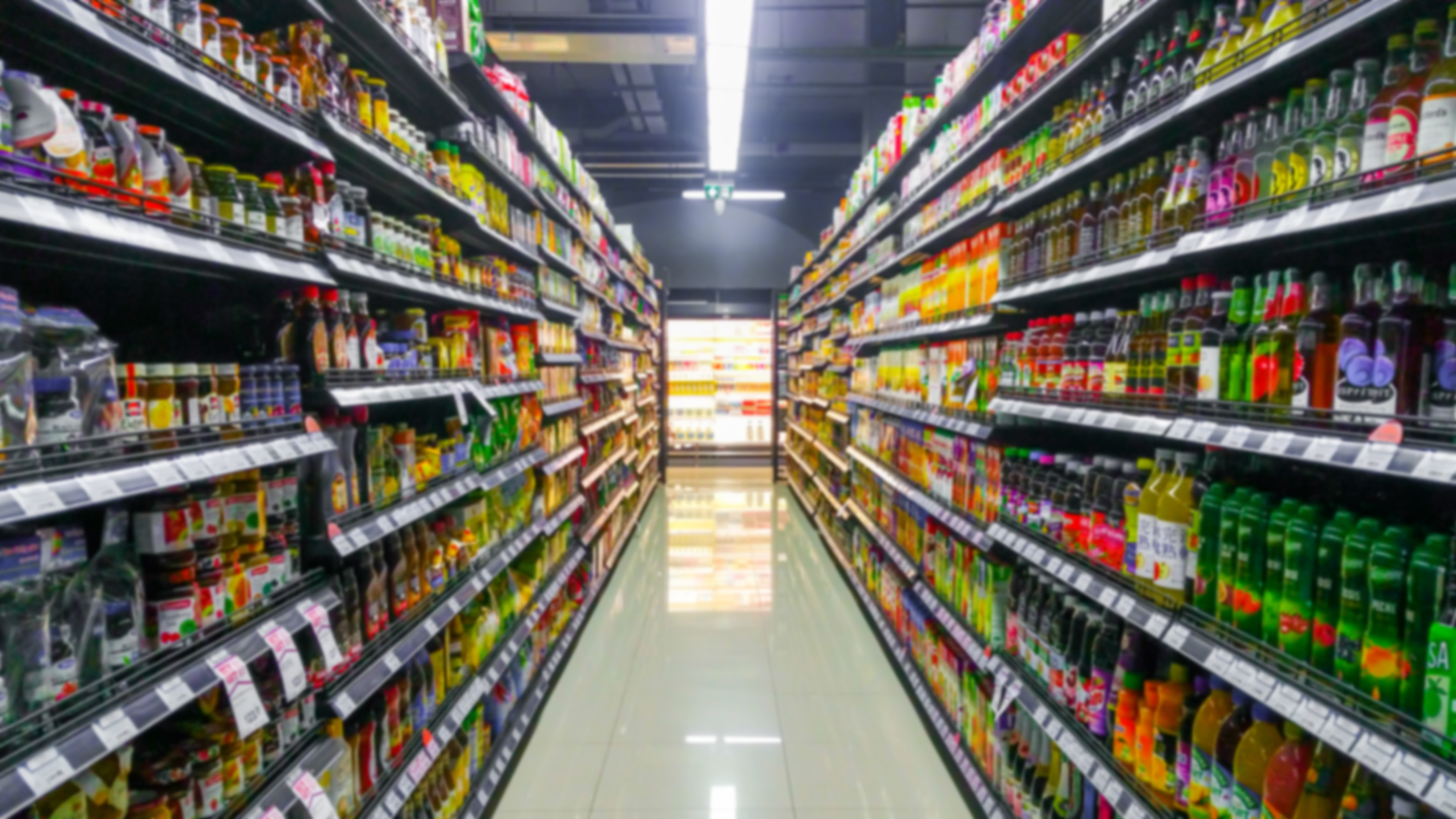 Consumo desacelera em maio, mas mostra sinais de resiliência
