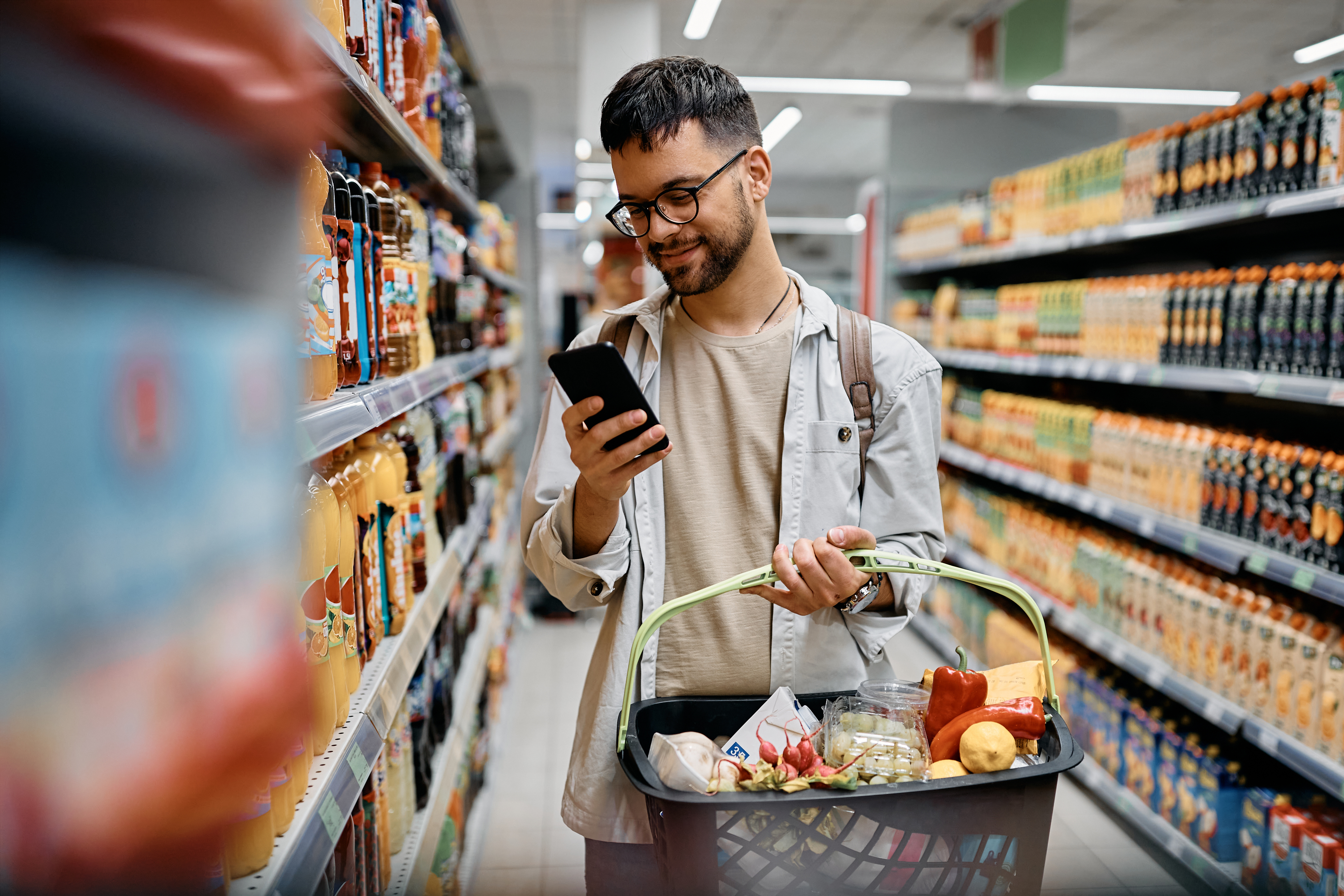 Adobe Stock celular supermercado