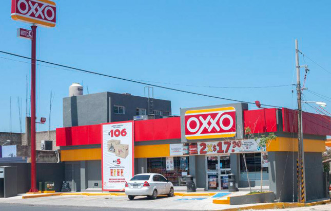 Uma das detentoras do Oxxo no Brasil considera vender a sua participação na empresa
