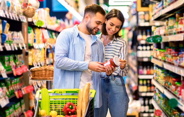 Consumo deve aumentar em quase 8% no 3º trimestre de 2023