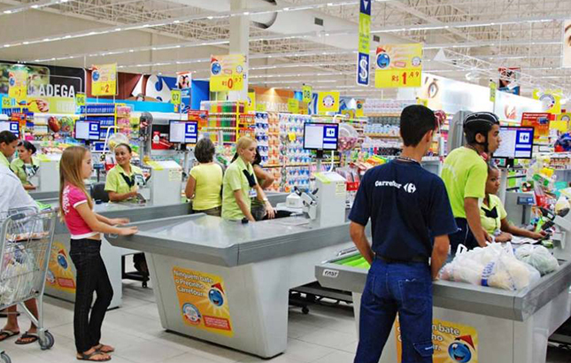 Diante do cenário desafiador, Carrefour aplica estratégias para retenção de colaboradores